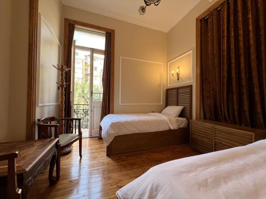 Authentic 3Br Apartment In Downtown, Cairo Exterior photo